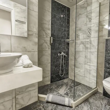 Hotel Sofia 3*